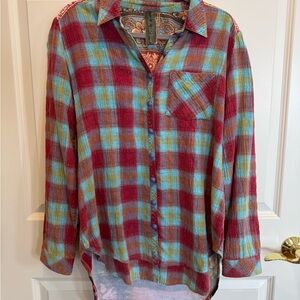 Aratta Plaid Button Down Shirt